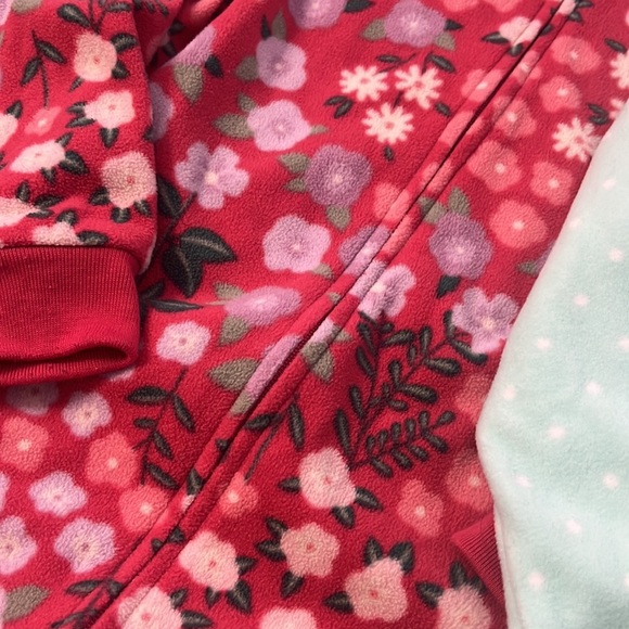 3 Carters warm one piece footed pajamas - Picture 8 of 11